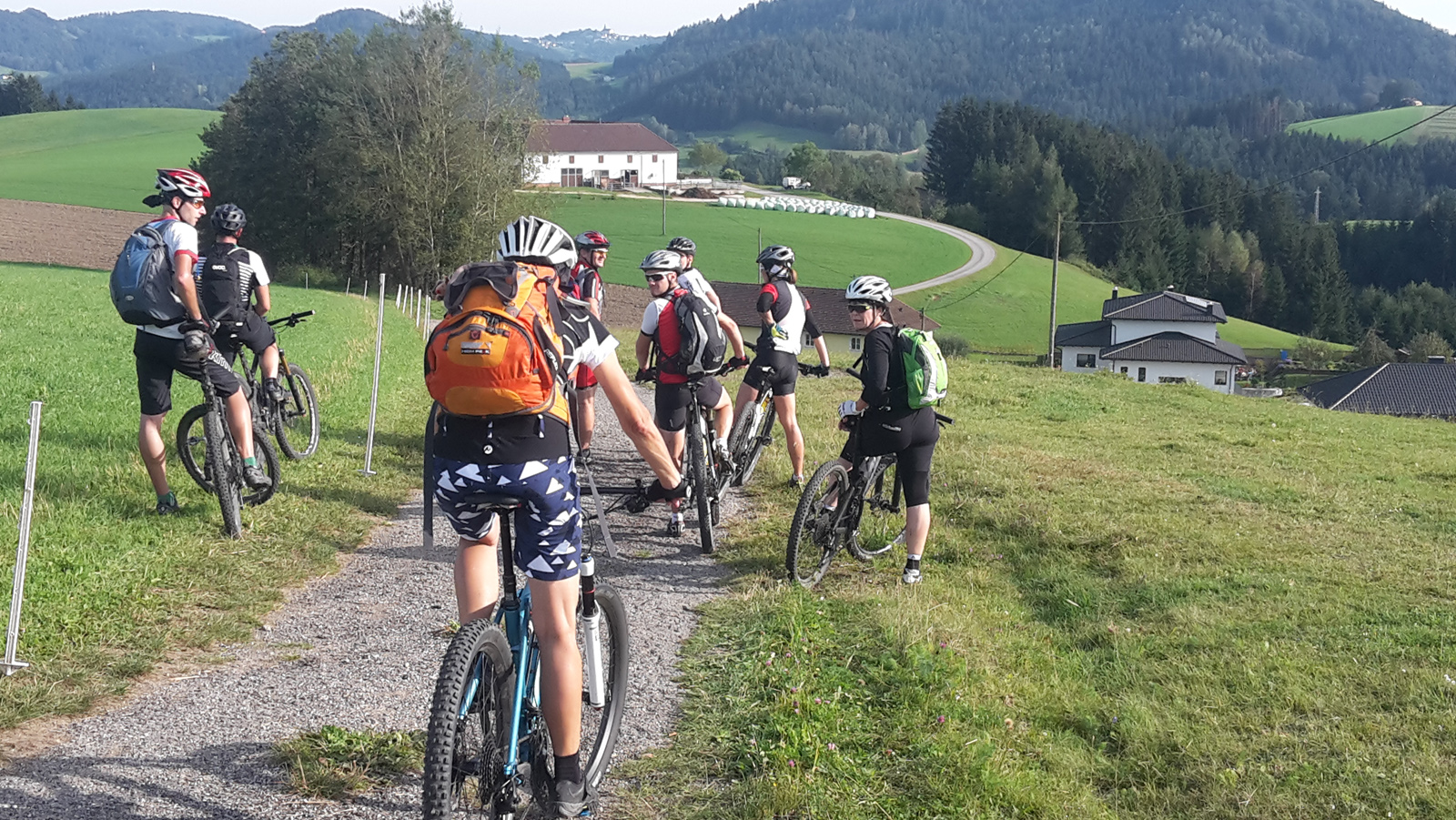 BE-202608-Bad-Zell-20160924